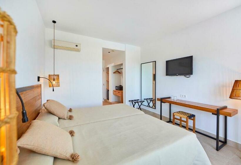 Triple Room Sea View, Fergus Conil Park