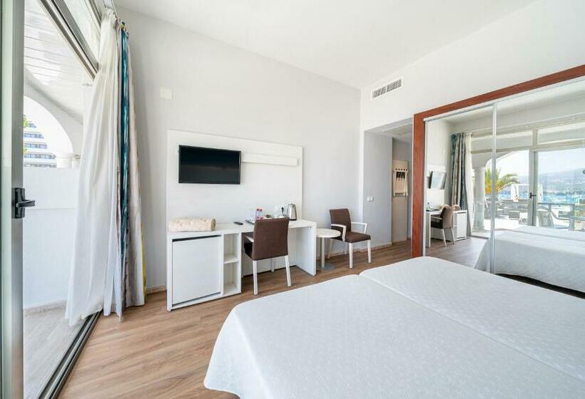 Номер Стандарт Вид на Море с Террасой, Seramar Hotel Comodoro Playa