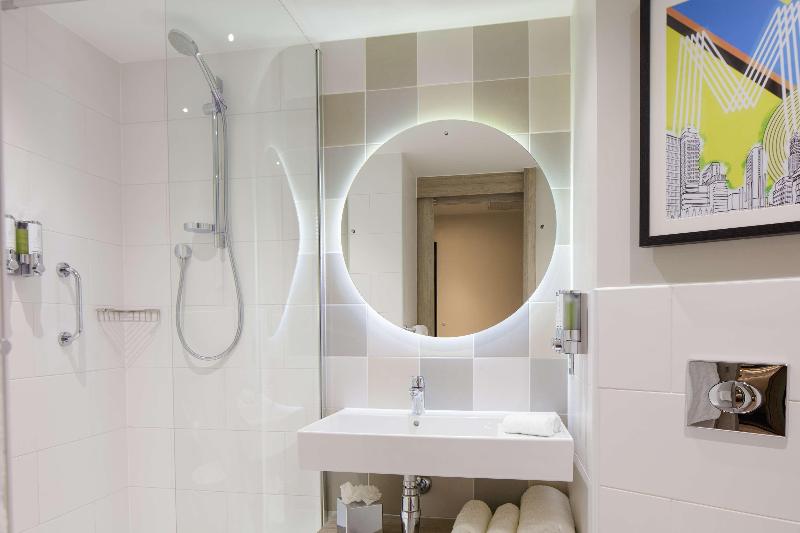 اتاق استاندارد, Hampton By Hilton Manchester Northern Quarter