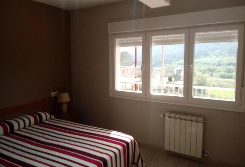 스탠다드 룸, Hostal Montreal