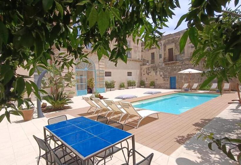 Трехместный Номер Deluxe, Palazzo Garzia   Dimora Storica