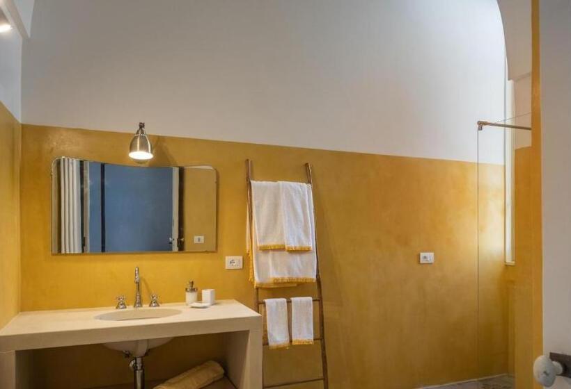 Номер Deluxe с Балконом, Palazzo Garzia   Dimora Storica