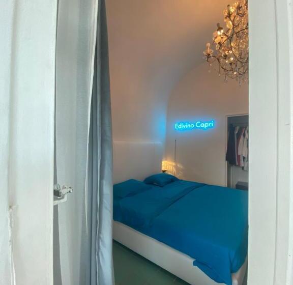 اتاق استاندارد, Suites Edivino Design Capri