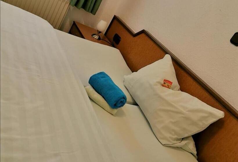 Апартаменты 2 Спальни, Landhotel Heidkrug
