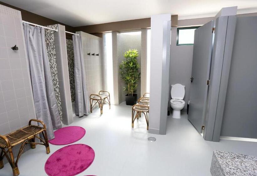 اتاق استاندارد با سرویس بهداشتی مشترک, Hi Setubal Pousada De Juventude   Hostel