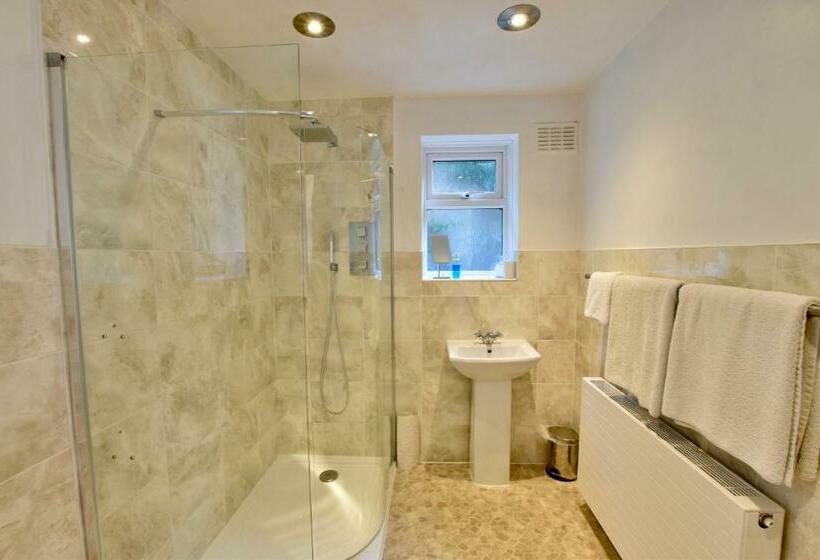Номер Стандарт Вид на Сад, Sampford Harbour Side Guest House