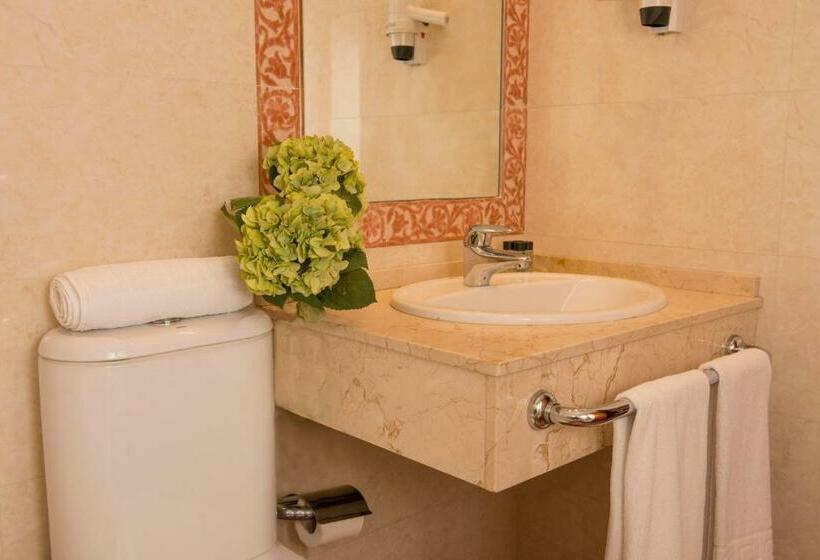Апартаменты 1 Спальня с Видом, Playas De Liencres   Hotel & Apartamentos