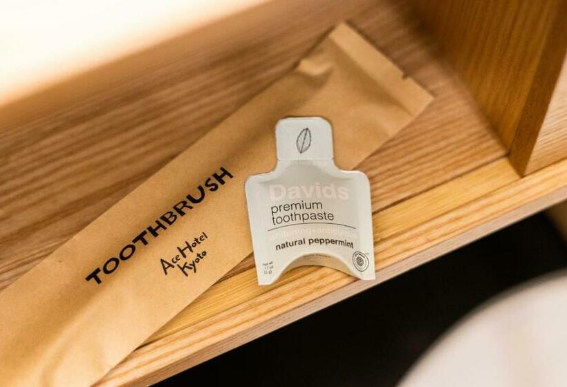 اتاق استاندارد با تخت بزرگ, Ace Hotel Kyoto