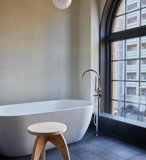 اتاق استاندارد با تخت بزرگ, Ace Hotel Kyoto