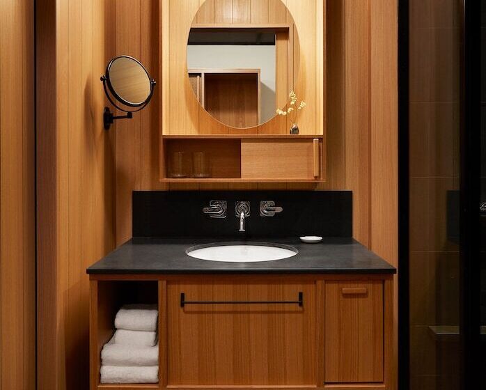 اتاق استاندارد با تخت بزرگ, Ace Hotel Kyoto