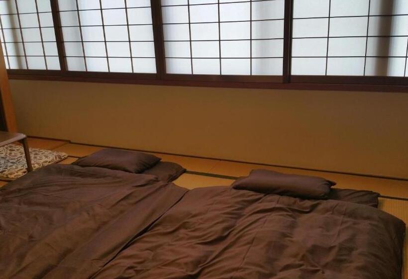 اتاق استاندارد چهار تخته, Home Sharing Guest House Don