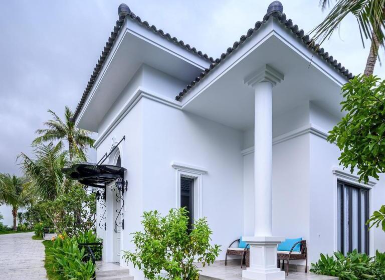ویلای 1 خوابه با چشم‌انداز باغ, Seaside Boutique Resort Quy Nhon