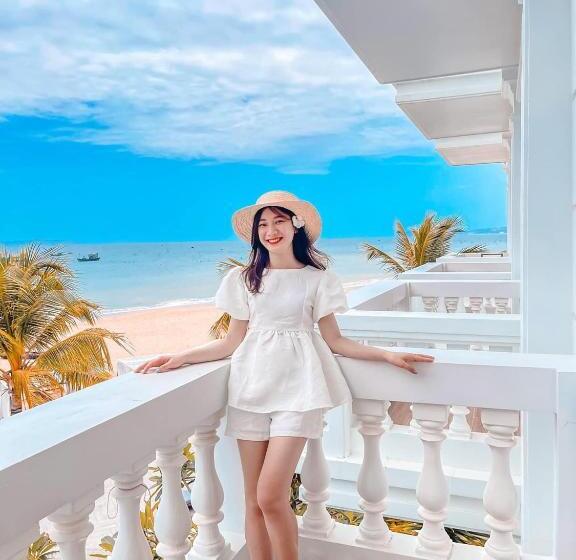 اتاق اجرایی با چشم‌انداز دریا, Seaside Boutique Resort Quy Nhon