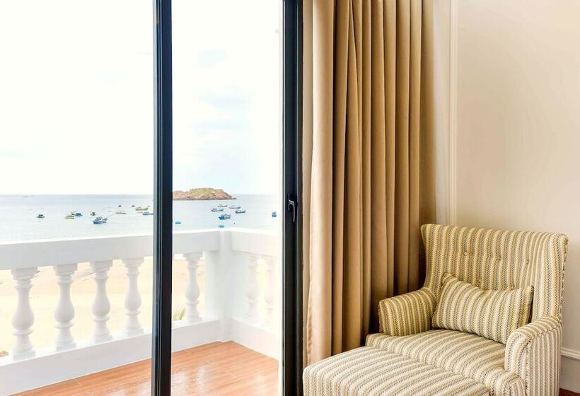 اتاق لوکس با چشم‌انداز دریا, Seaside Boutique Resort Quy Nhon