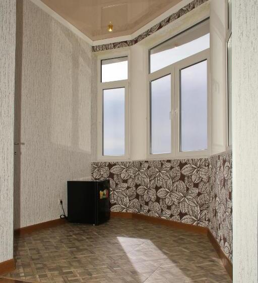 سوییت سوپریور با چشم‌انداز دریا, Guest House Vzgorye