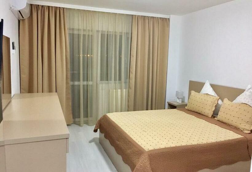 اتاق لوکس با بالکن, Fast Airport Accomodation