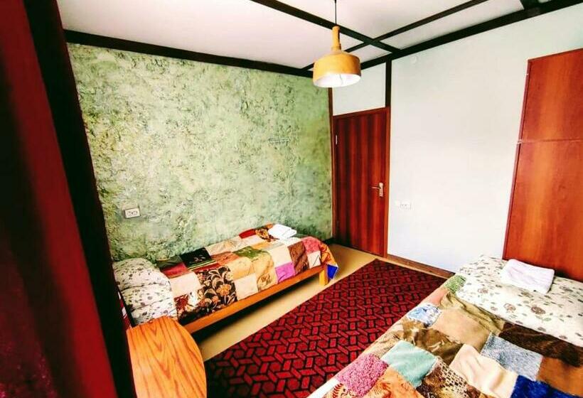اتاق استاندارد با چشم‌انداز, Laila Guest House
