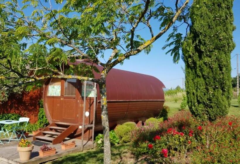 کلبه ییلاقی, La Ferme Des Denis