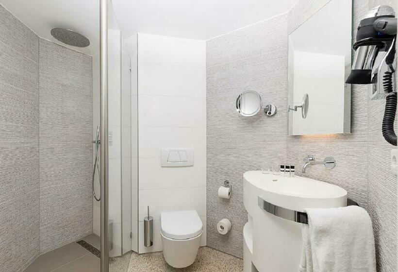 اتاق استاندارد سه نفره, Boutique Hotel Albus Amsterdam Centre