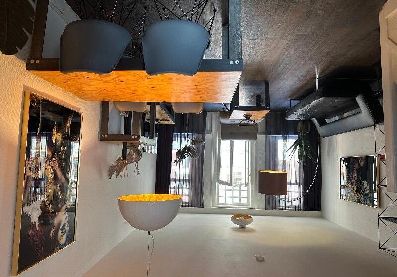 استودیوی استاندارد با چشم‌انداز شهر, Boutique Hotel Albus Amsterdam Centre