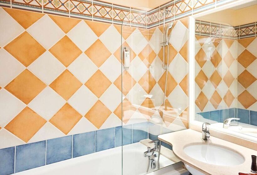Номер Стандарт, Ibis Styles Arles Palais Des Congrès