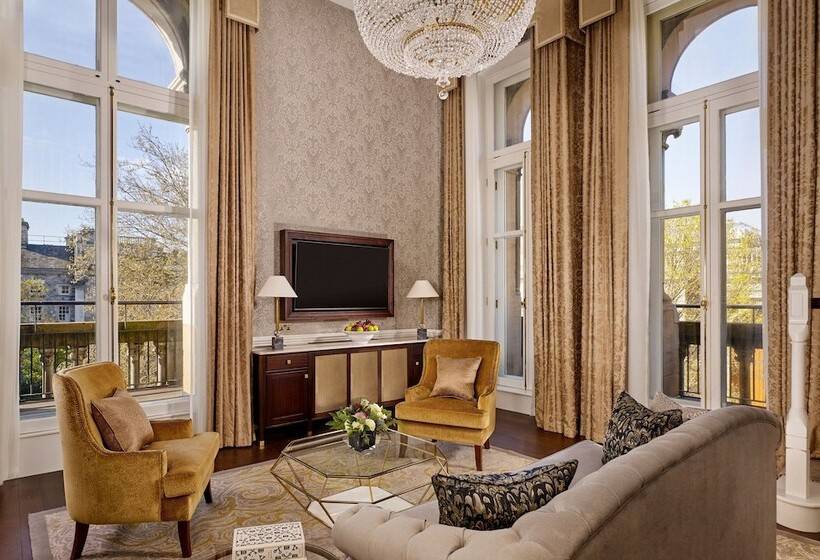 سوئیت پرزیدنت, The College Green Dublin Hotel, Autograph Collection
