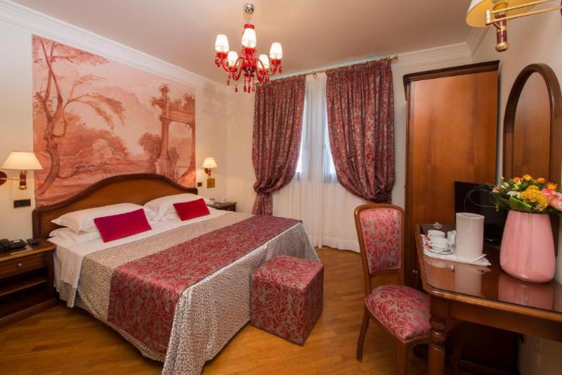 Полулюкс, Villa Pace Park Hotel Bolognese