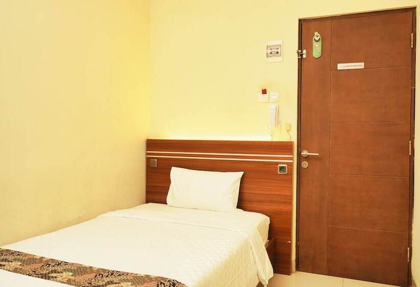Номер Superior, Gapura Residence Airport Semarang By Sinergi