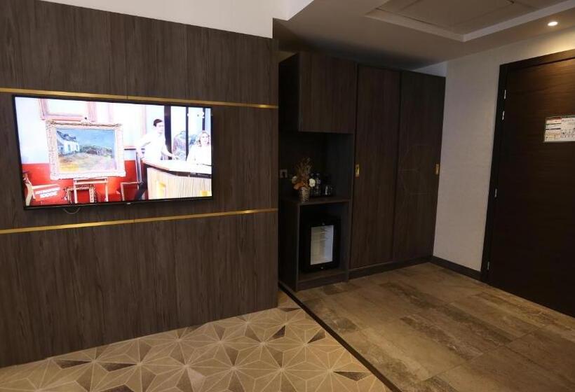 Номер Superior Кровать Кинг, Rodina Hotel Spa & Conferences