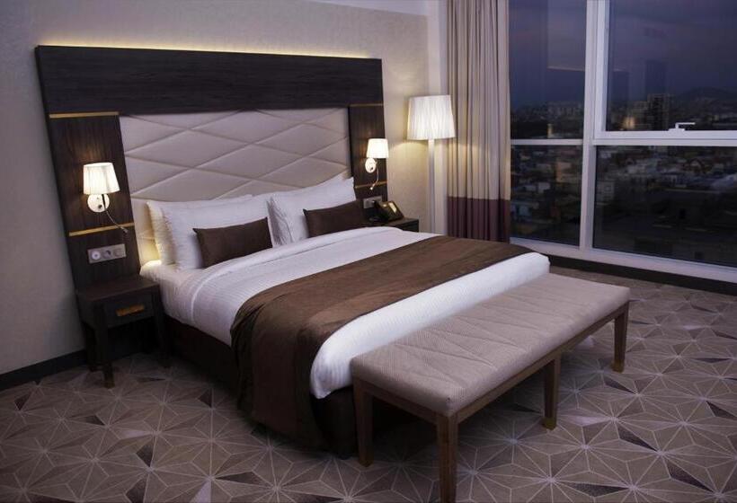 Номер Deluxe Кровать Кинг, Rodina Hotel Spa & Conferences