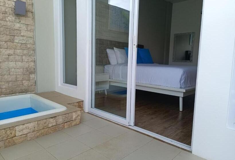 Вилла с 1 спальней и бассейном, Pineale Villas, Resort And Spa