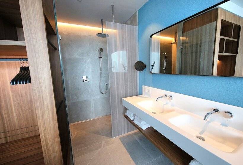 سوییت جونیور, Van Der Valk Hotel Amsterdam Zuidas  Rai