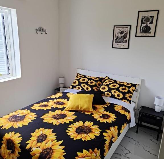 اتاق عادی, Deluxe B&b Casa Alegria, Tarrafal