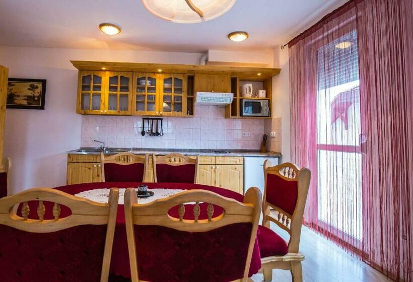 آپارتمان 1 خوابه, Kis Gast Panoráma Apartman