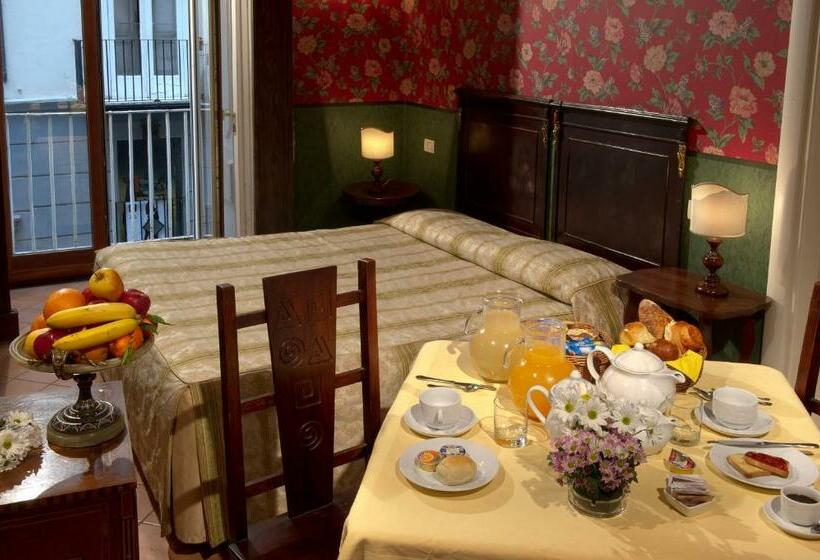 اتاق سوپریور, Chiaja Hotel De Charme