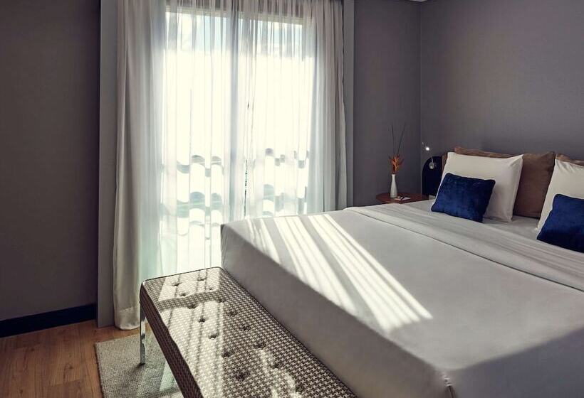 Номер Deluxe, Grand Mercure Brasilia Eixo Monumental