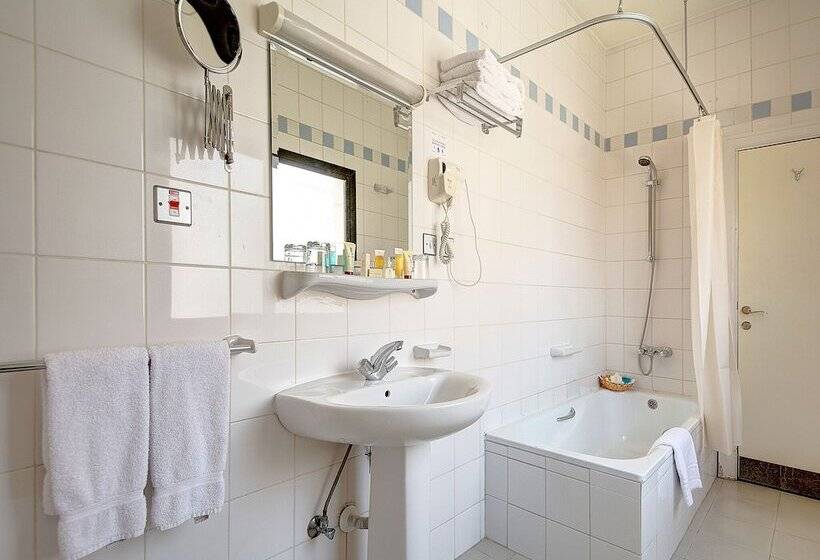 سوییت خانوادگی, Elaf Ajyad Hotel Makkah