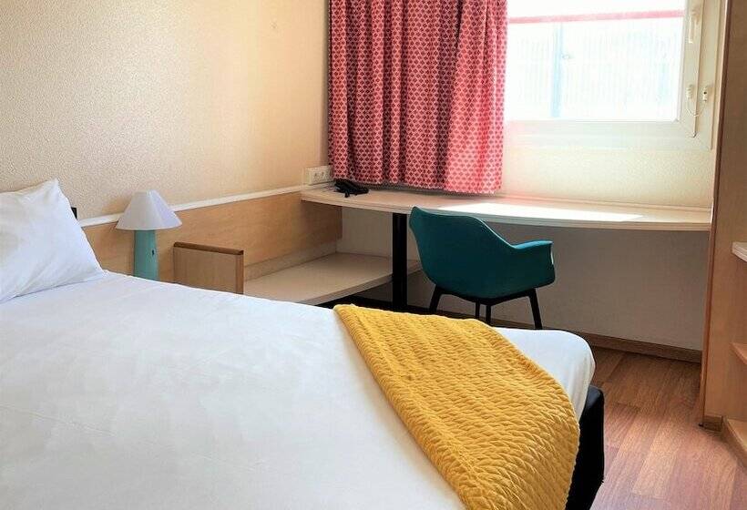 اتاق راحتی, Ibis Porto Sul Europarque