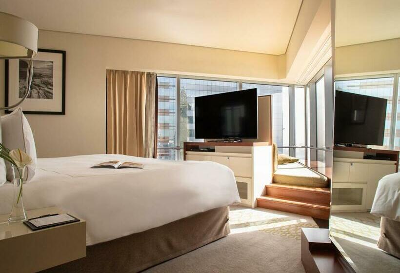 Family Suite, Jumeirah Emirates Towers Dubai