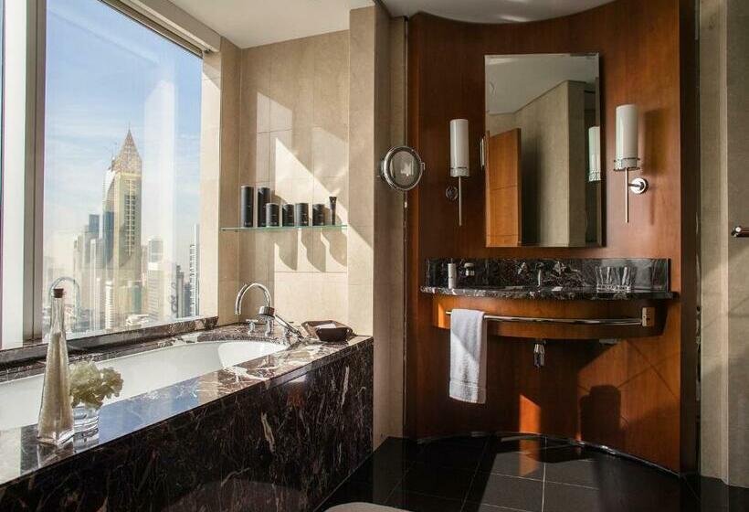 Family Suite, Jumeirah Emirates Towers Dubai