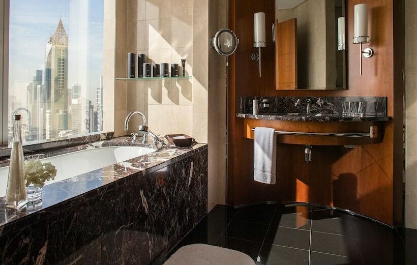 Family Suite, Jumeirah Emirates Towers Dubai