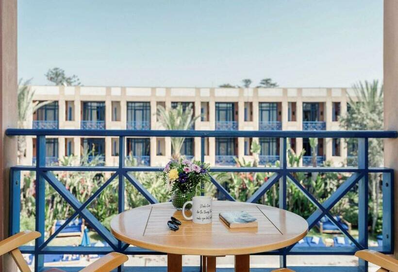 Номер Superior Вид на Бассейн, Le Médina Essaouira Thalassa Sea & Spa – Mgallery