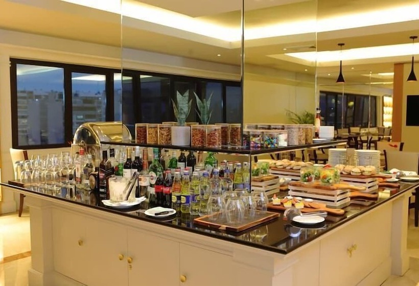 سوییت جونیور اجرایی, Melia Lima