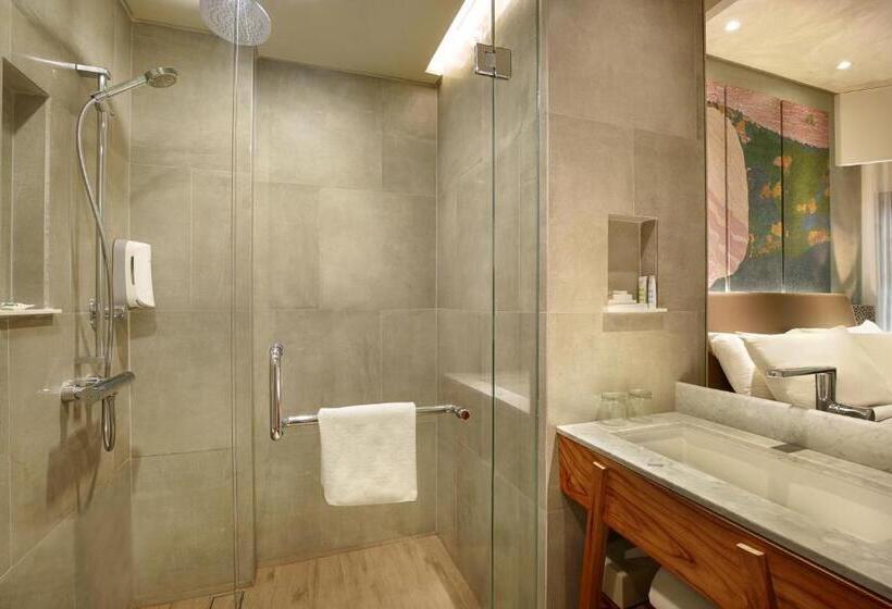 اتاق لوکس, Mercure Kuta Bali