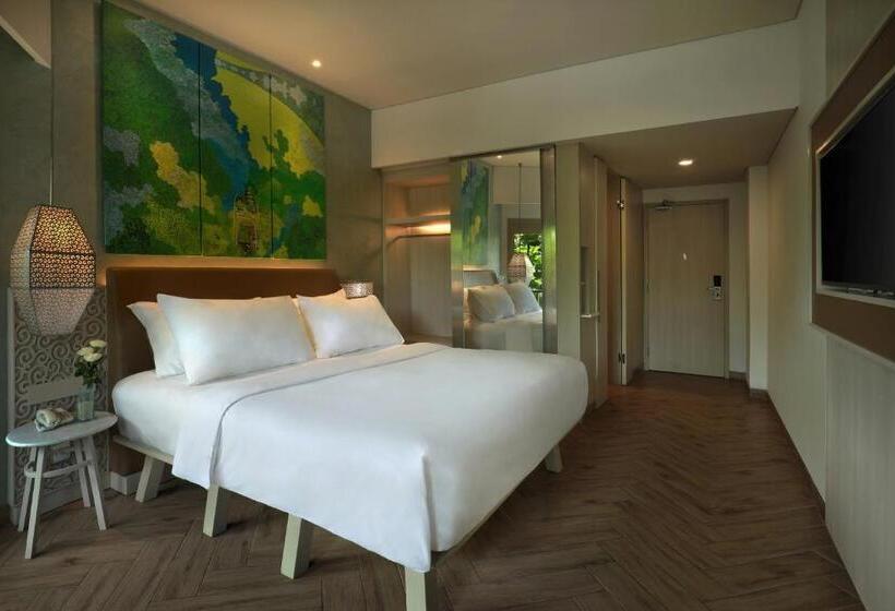 آپارتمان یک خوابه با دری مشترک که هال را جدا می کند., Mercure Kuta Bali