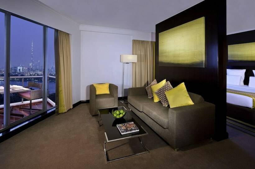 Полулюкс, Pullman Dubai Creek City Centre