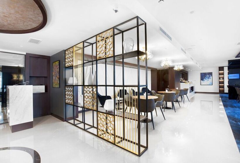 Номер Executive, Pullman Dubai Creek City Centre