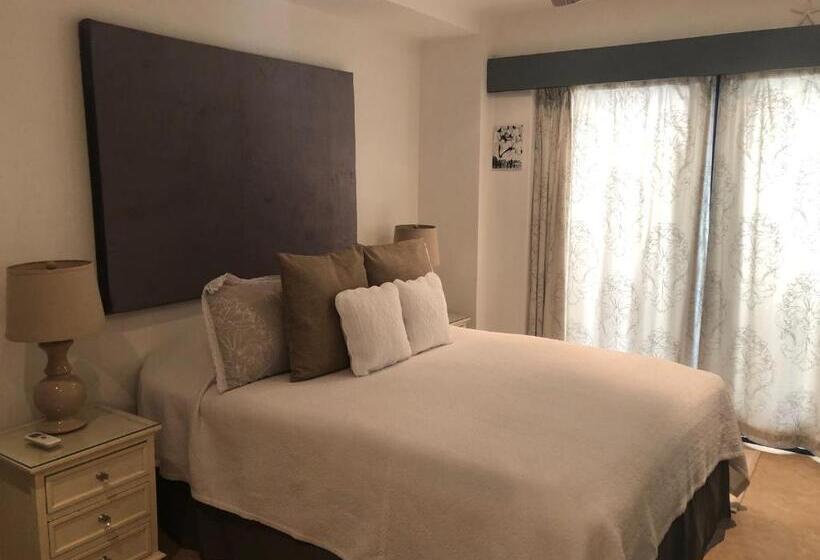 آپارتمان 1 خوابه همکف, Brownes Condominium 1