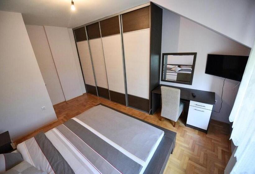 آپارتمان 1 خوابه با بالکن, Apartman Natalija Banja Luka