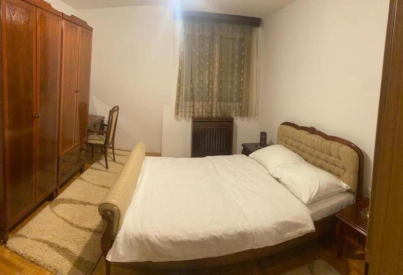 آپارتمان 3 خوابه, Apartman Natalija Banja Luka